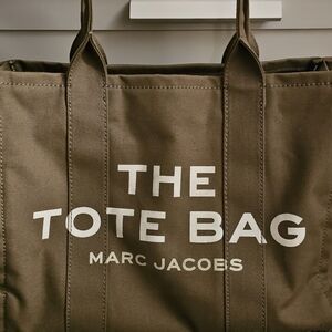 Marc Jacobs the Tote Bag - NWOT - EXTRA LARGE CAPACITY